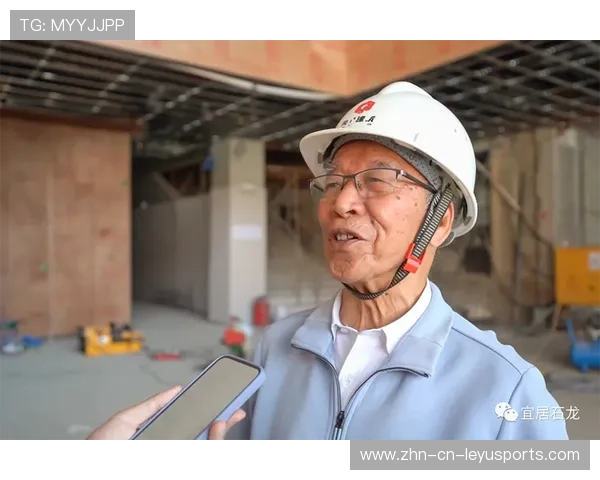 举重学院推广基层体能教练认证制度，体校举重训练